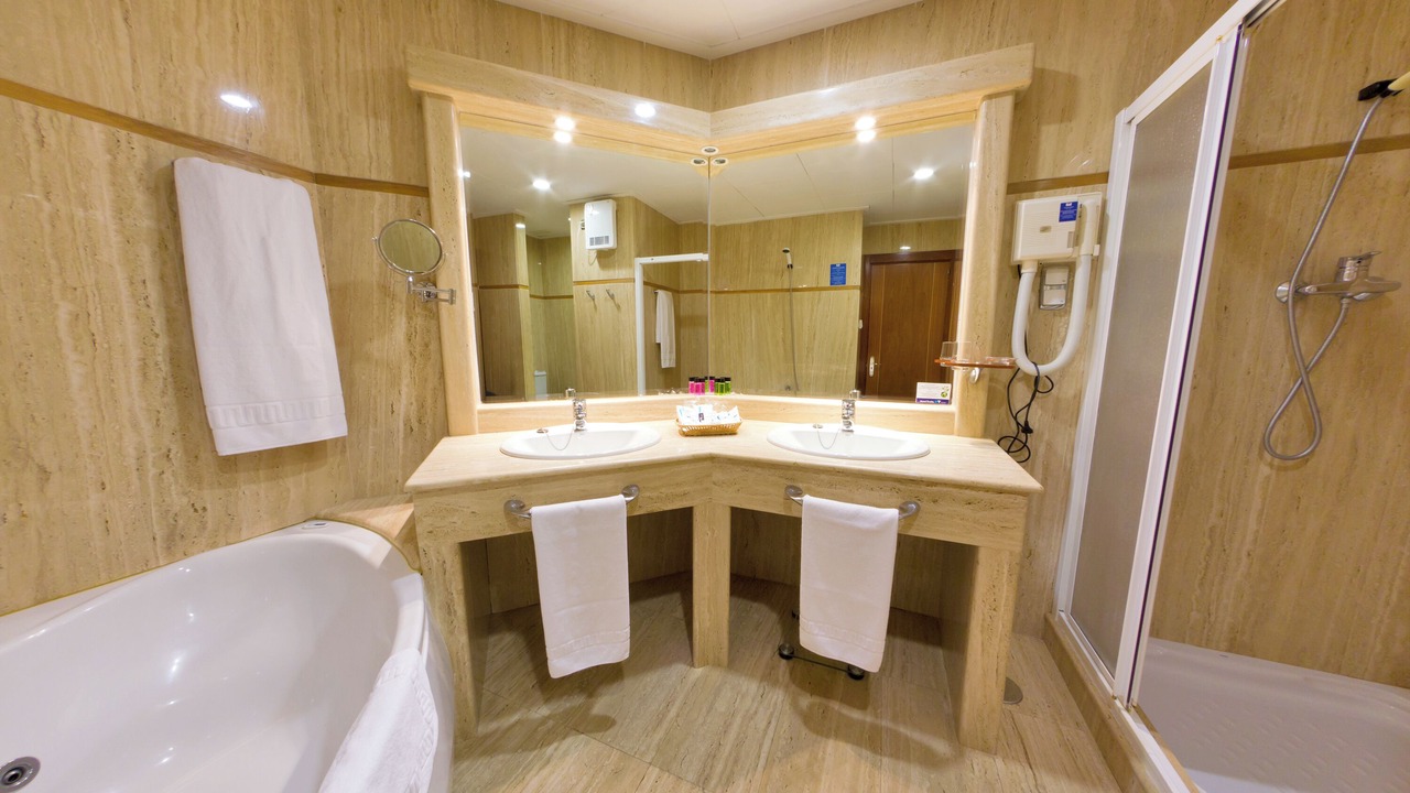 Photo of Bathroom in Molino del Chirrete