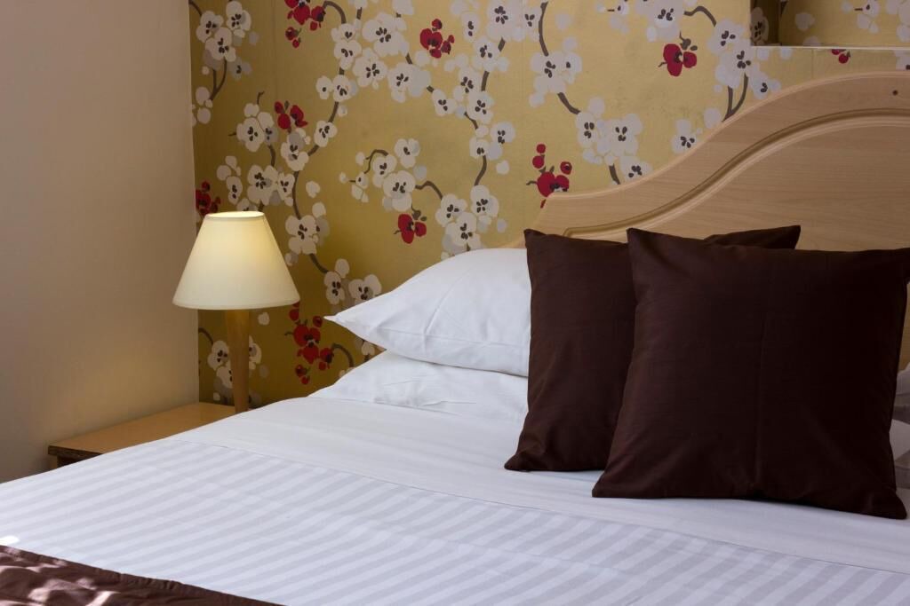 Photo of Others in Barnhill