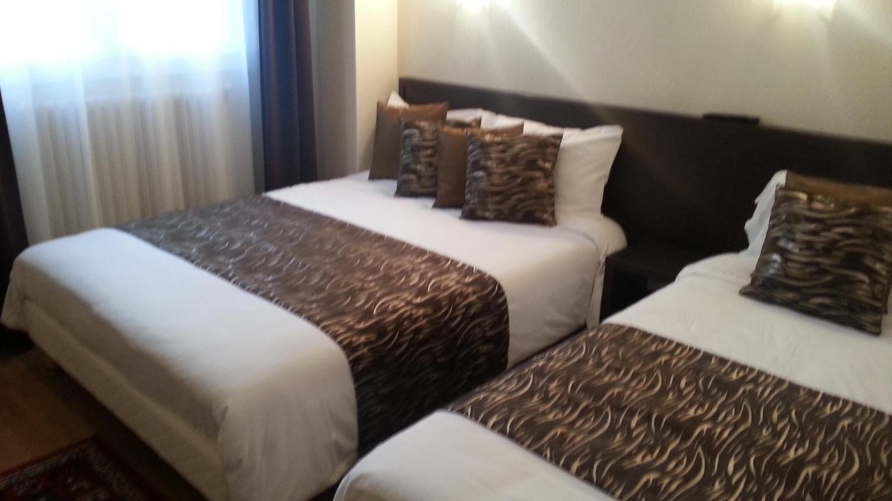 Photo of Bedroom in Alencon