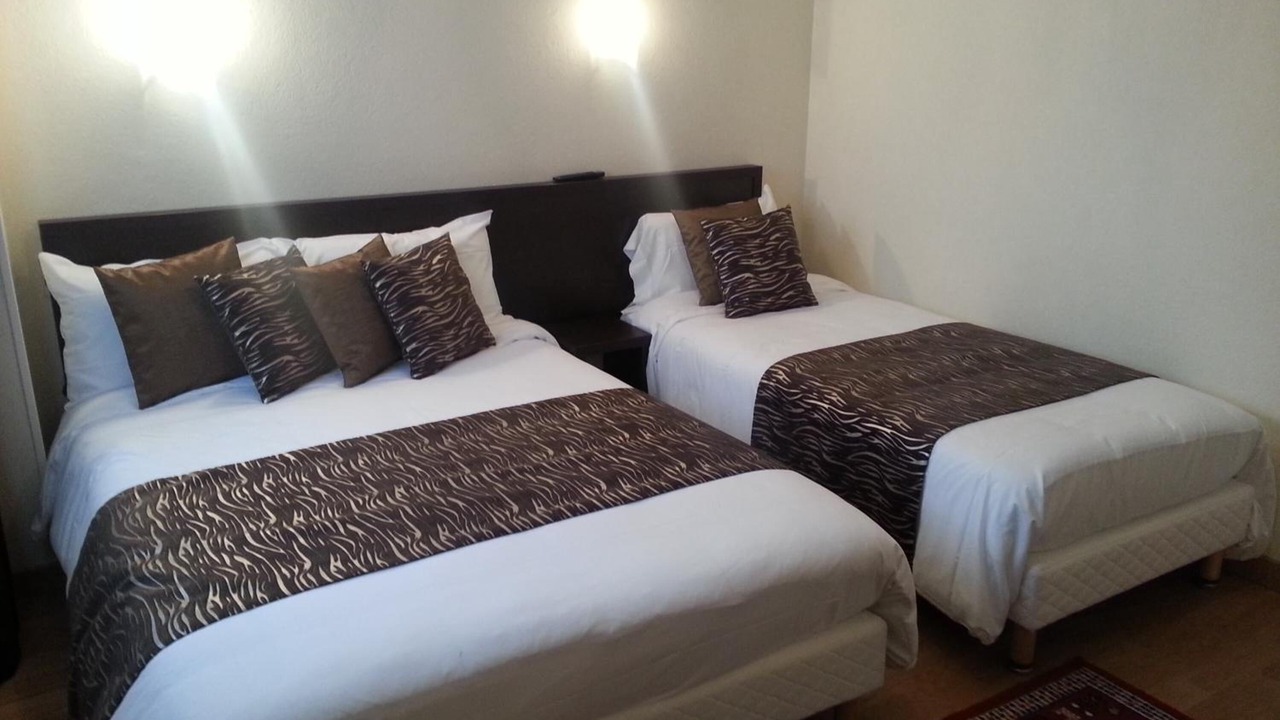 Photo of Bedroom in Alencon