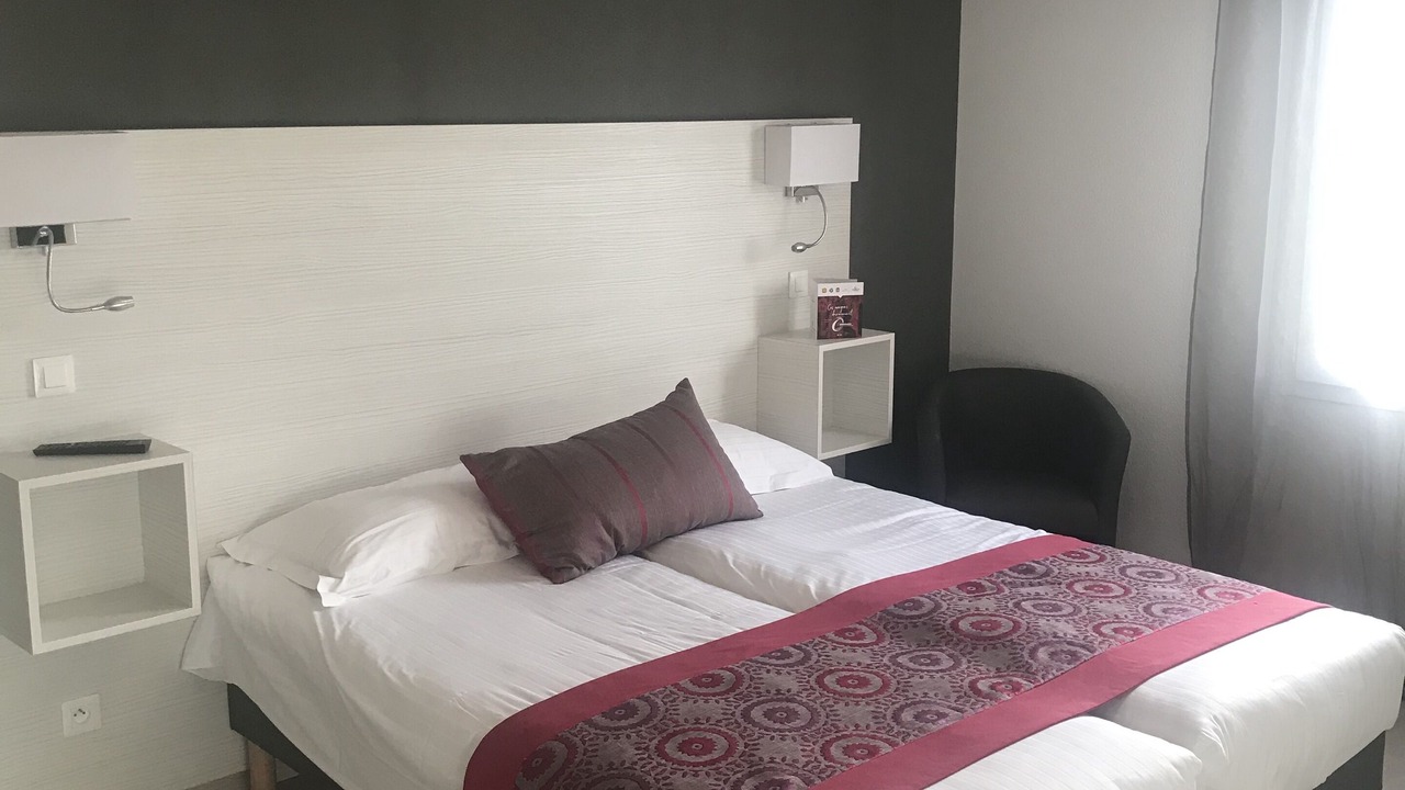 Photo of Bedroom in Roz-sur-Couesnon