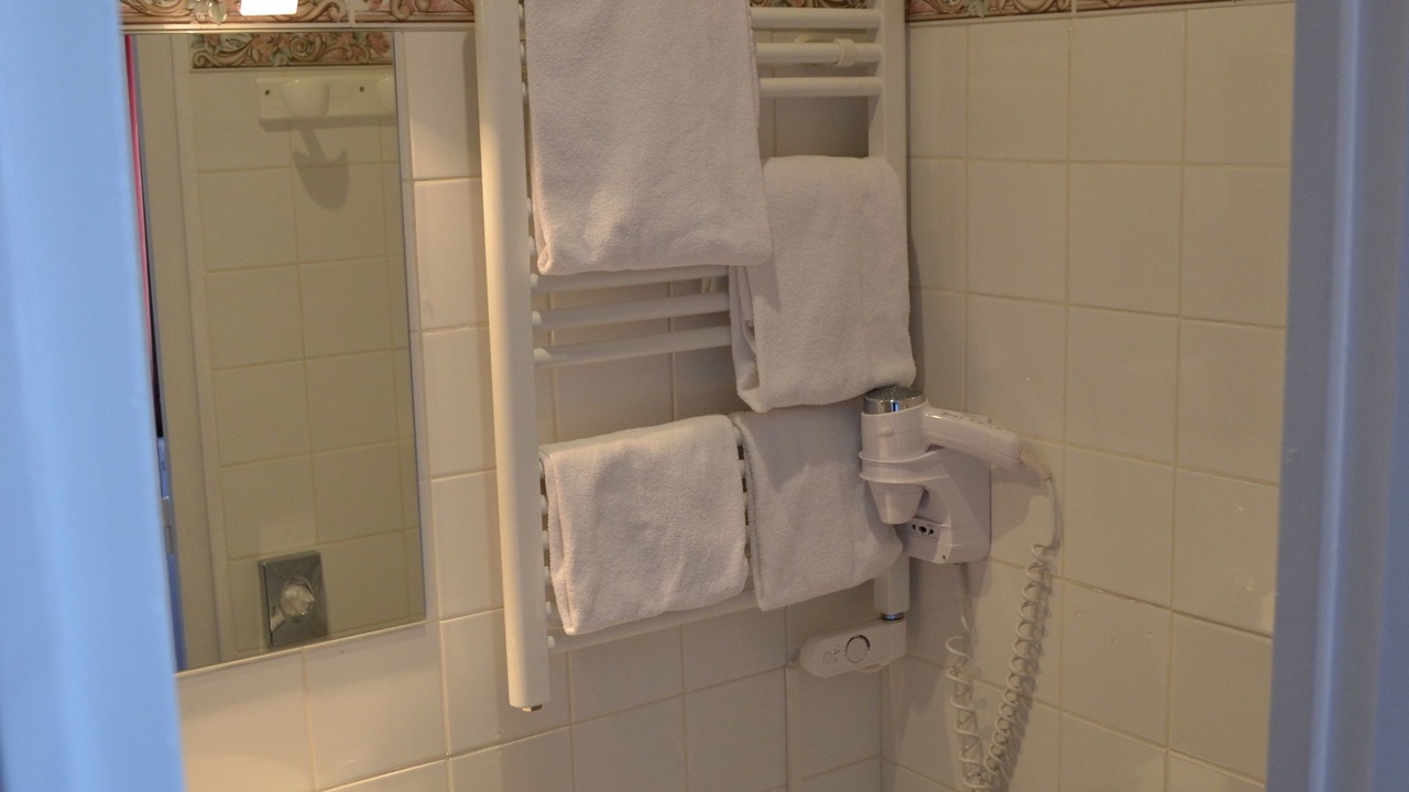 Photo of Bathroom in Roz-sur-Couesnon