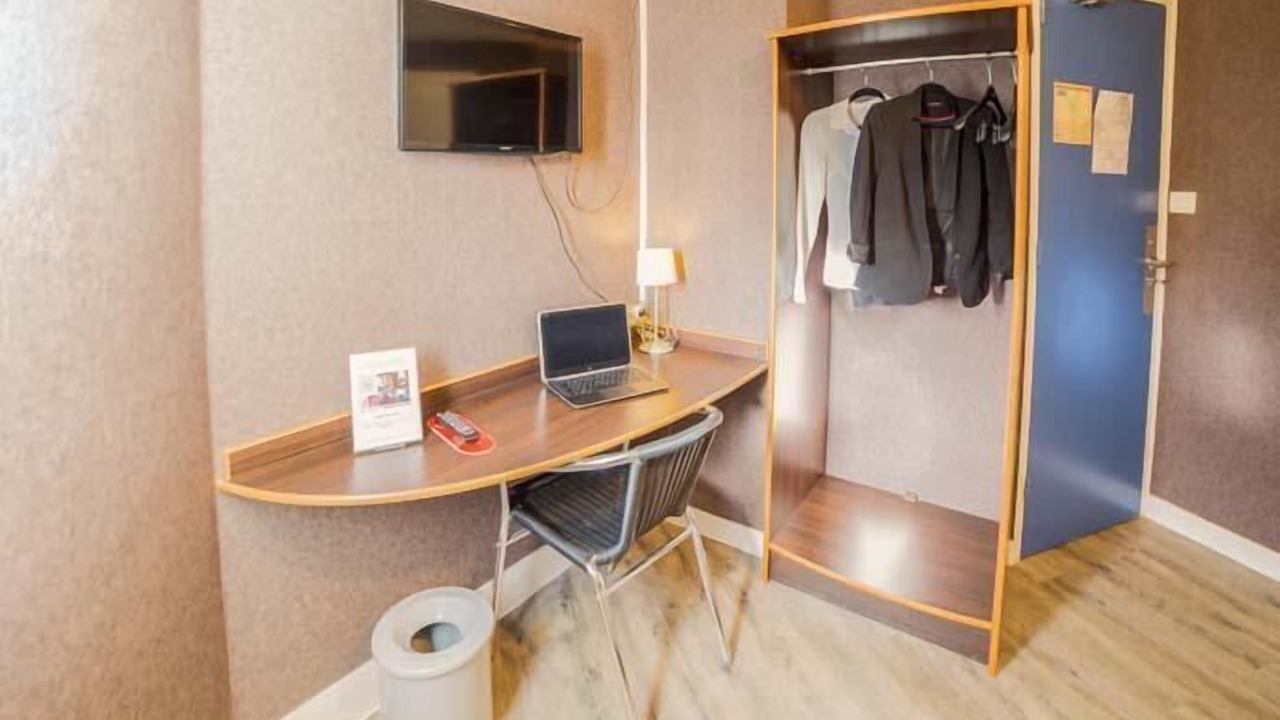 Photo of Bedroom in La Roche-sur-Yon