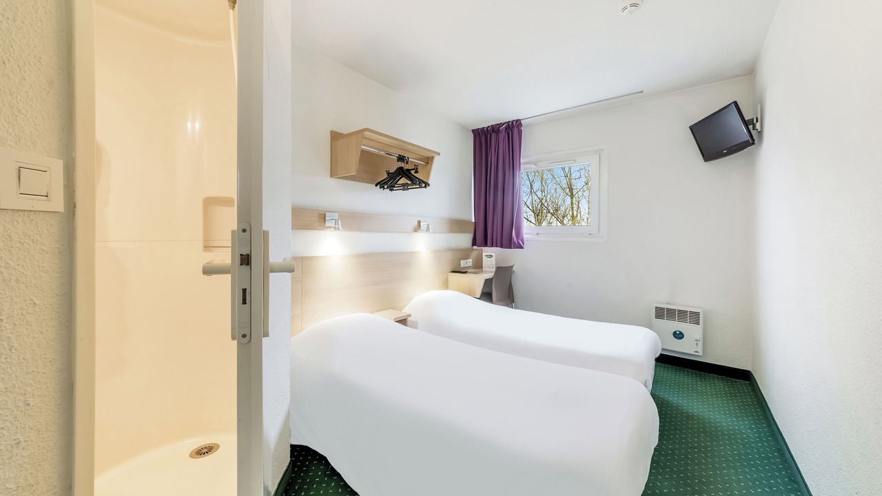 Photo of Bedroom in Chambray-les-Tours