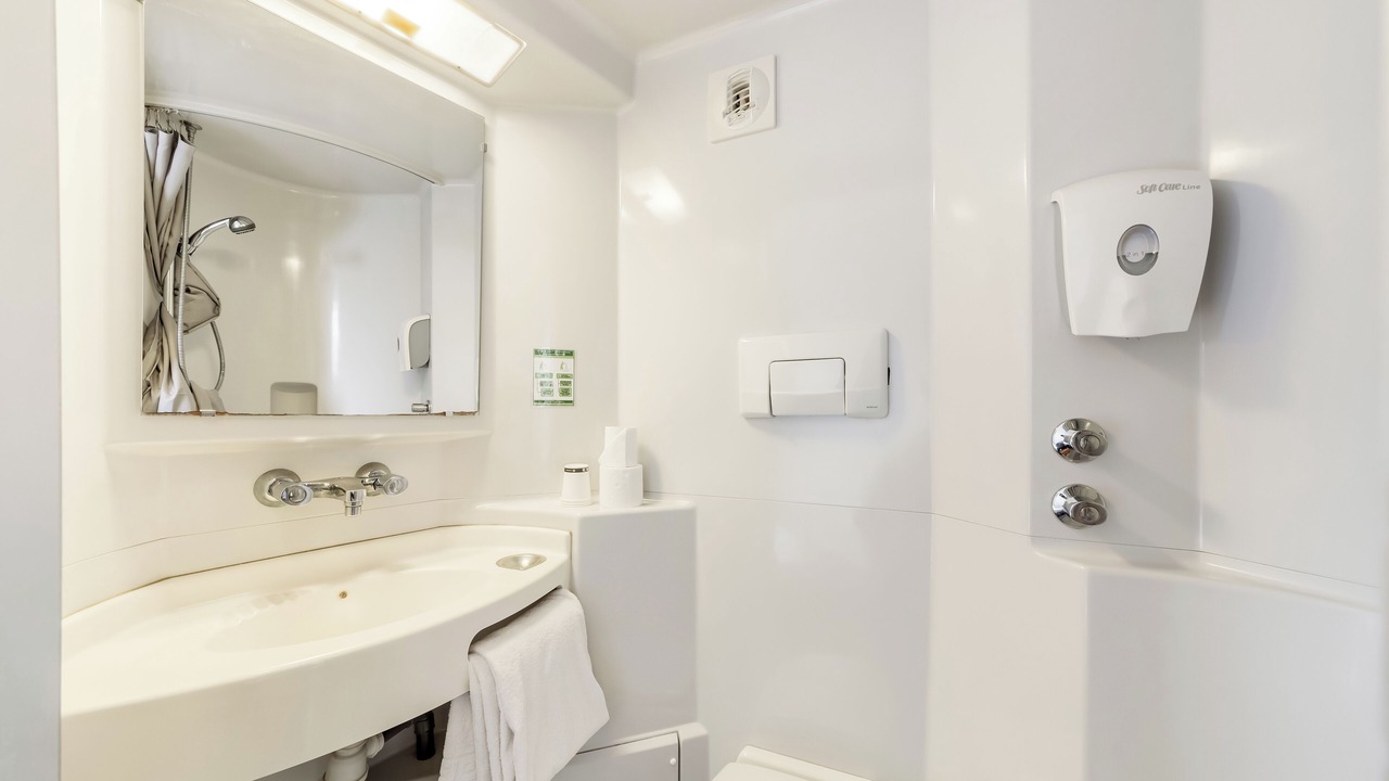 Photo of Bathroom in Chambray-les-Tours
