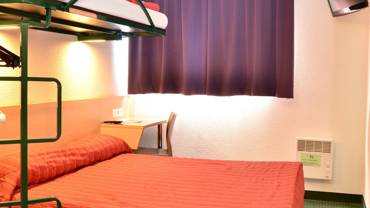 Photo of Bedroom in Chambray-les-Tours