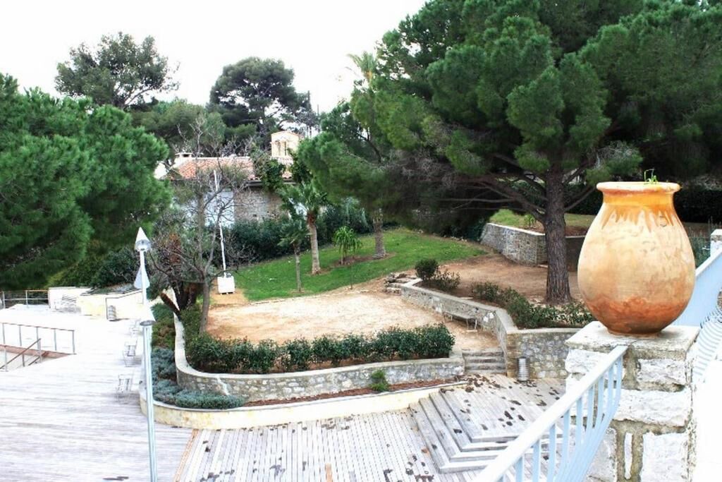 Photo of Outdoor in Carqueiranne