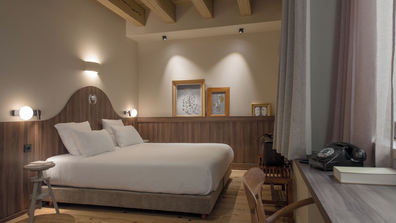 Photo of Others in Old Lyon