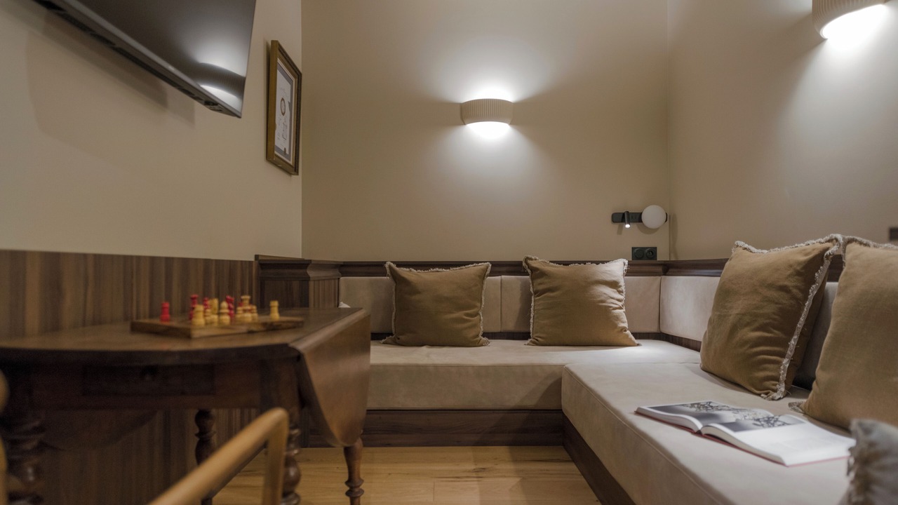 Photo of Others in Old Lyon