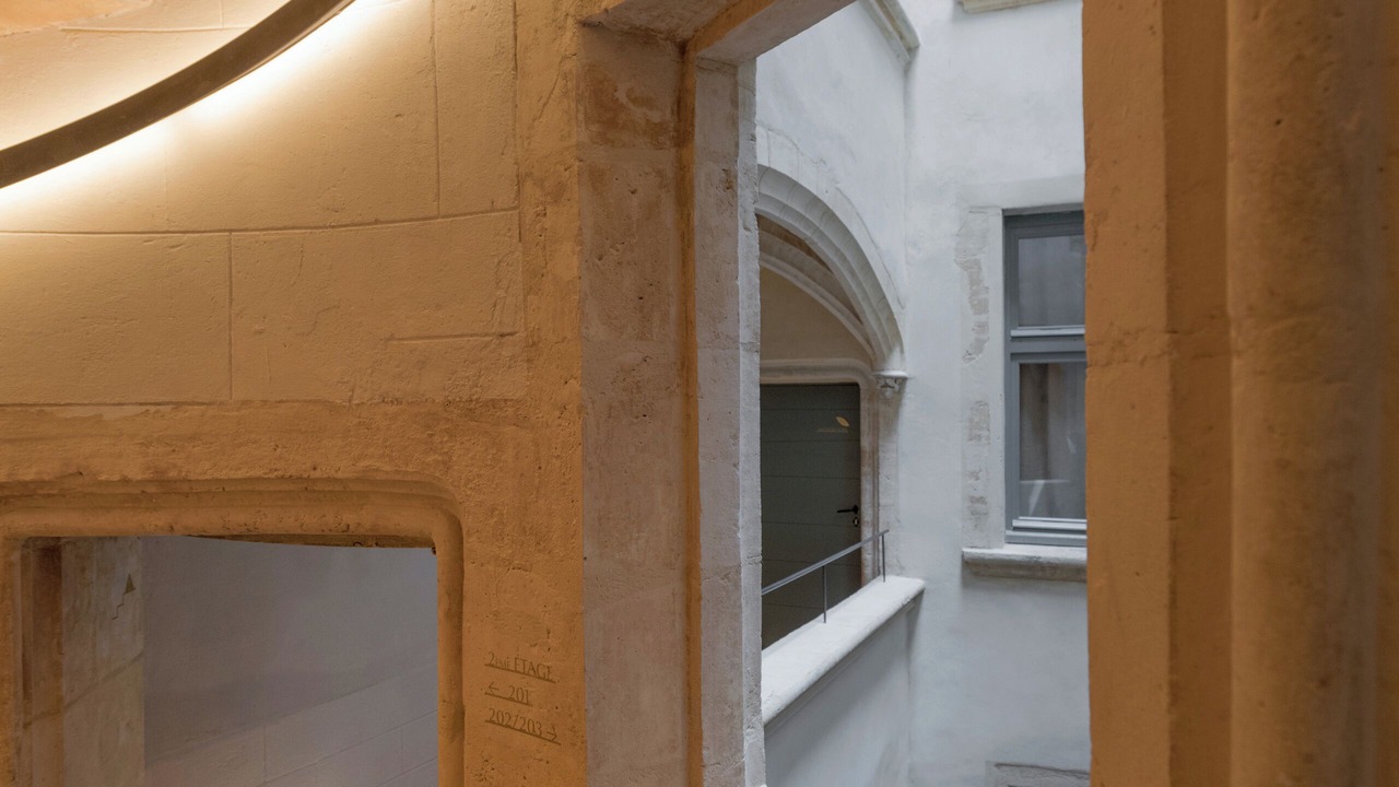 Photo of Others in Old Lyon