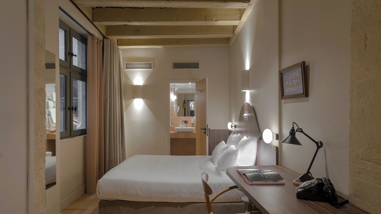 Photo of Bedroom in Old Lyon