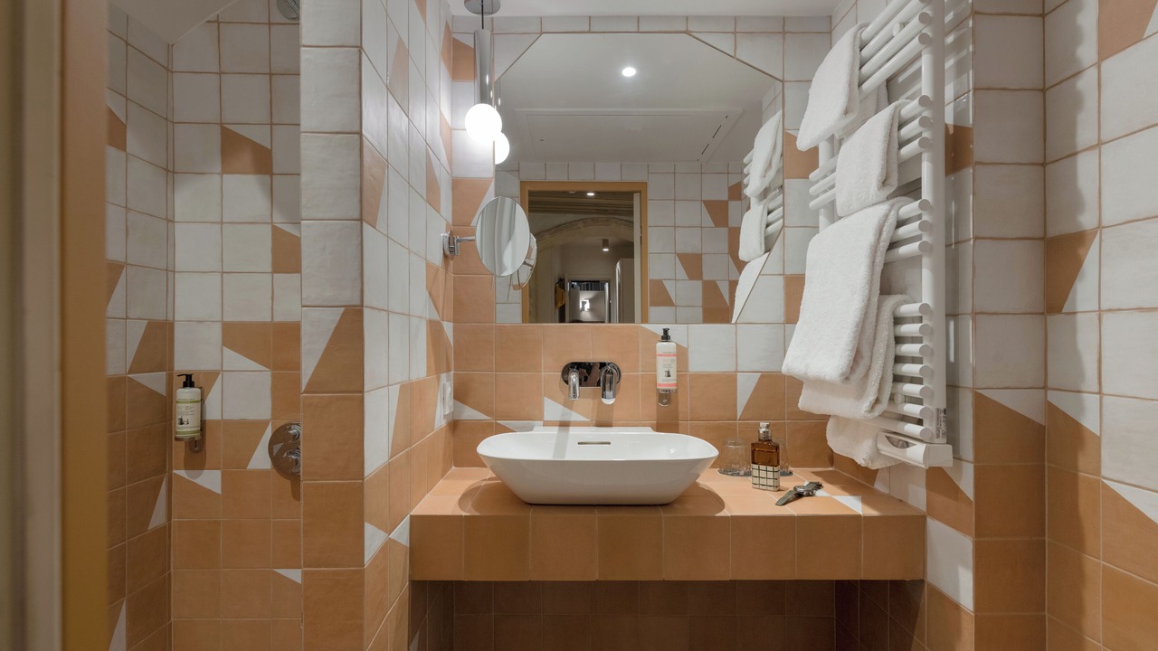 Photo of Bathroom in Old Lyon