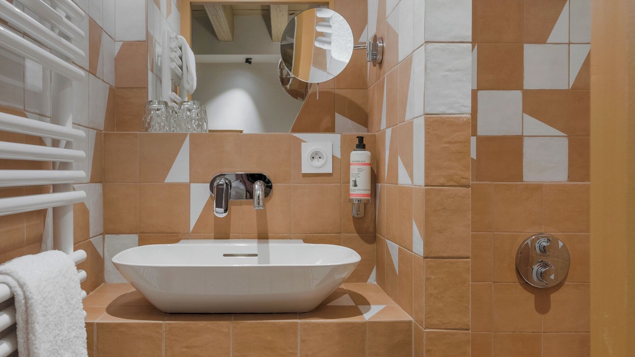 Photo of Bathroom in Old Lyon