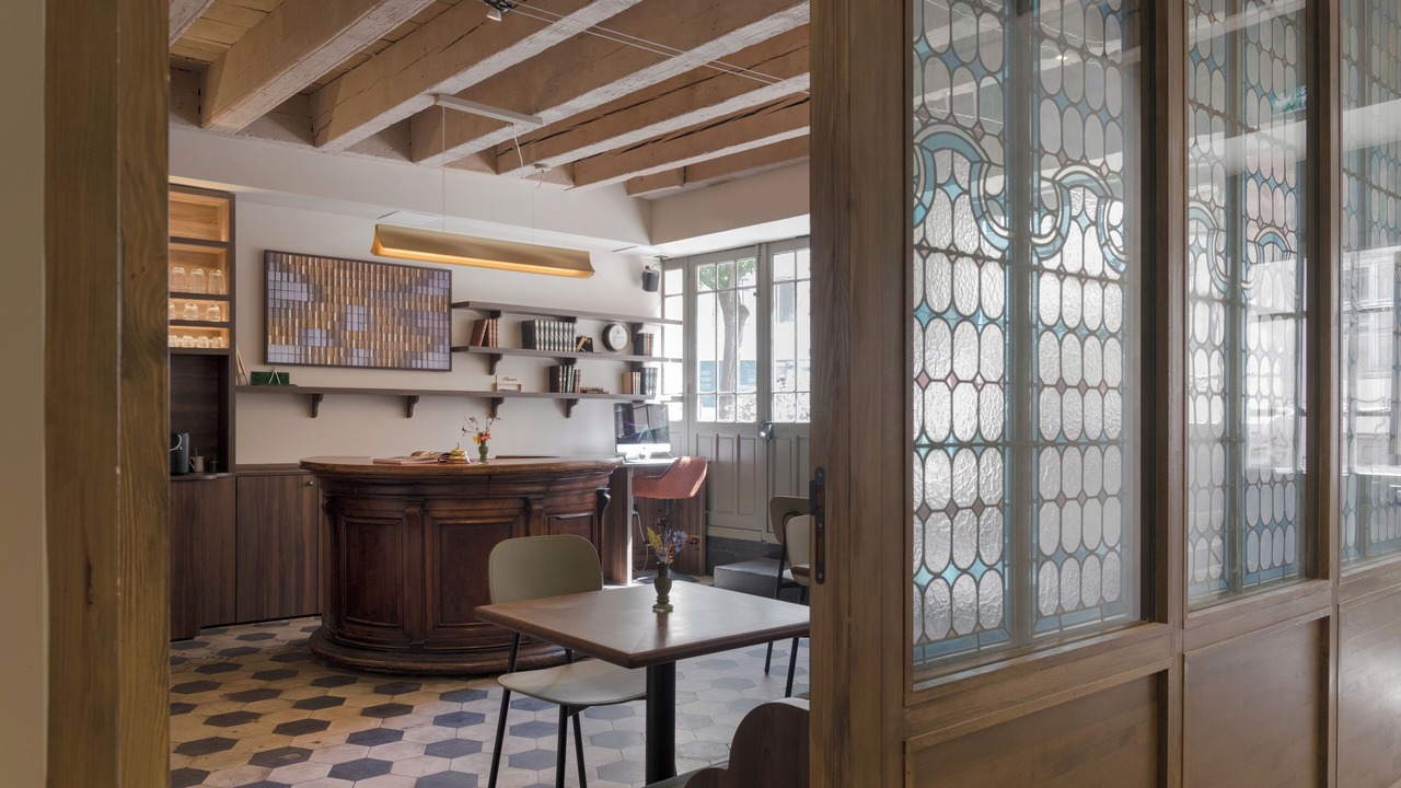 Photo of Others in Old Lyon