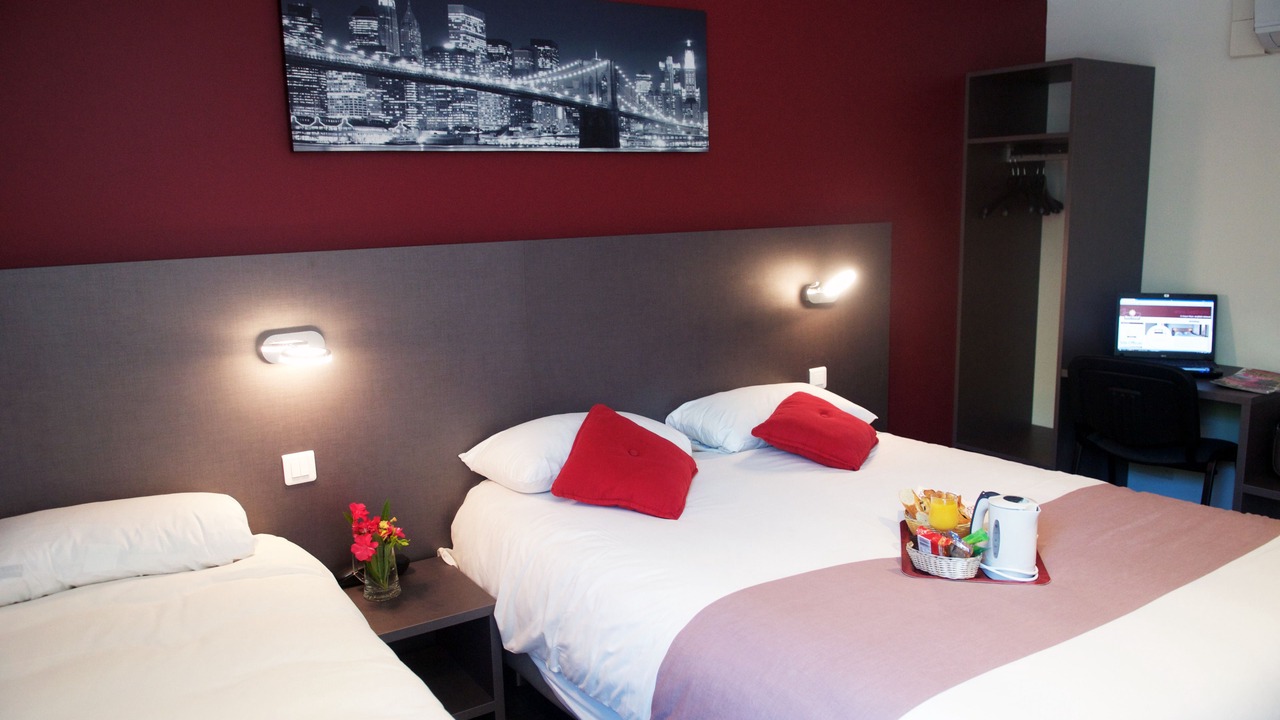 Photo of Bedroom in Hopitaux-Facultes
