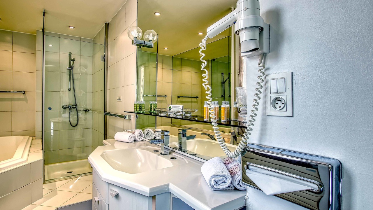 Photo of Bathroom in Haussonville-Blandan-Mon Desert-Saurupt
