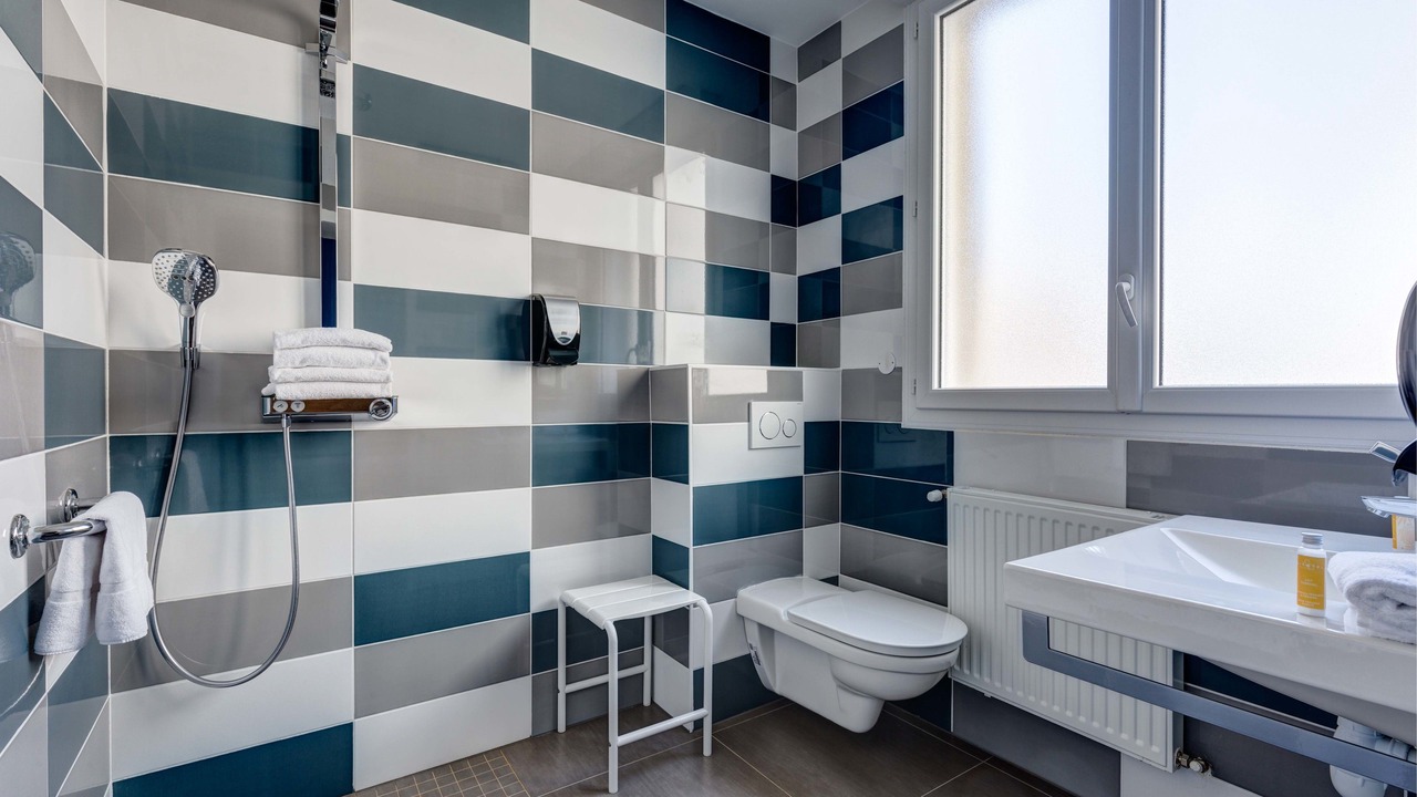 Photo of Bathroom in Colombier - Champ de Mars