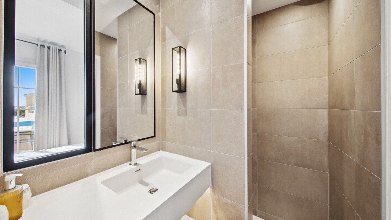 Photo of Patio Balcony in La Nartelle