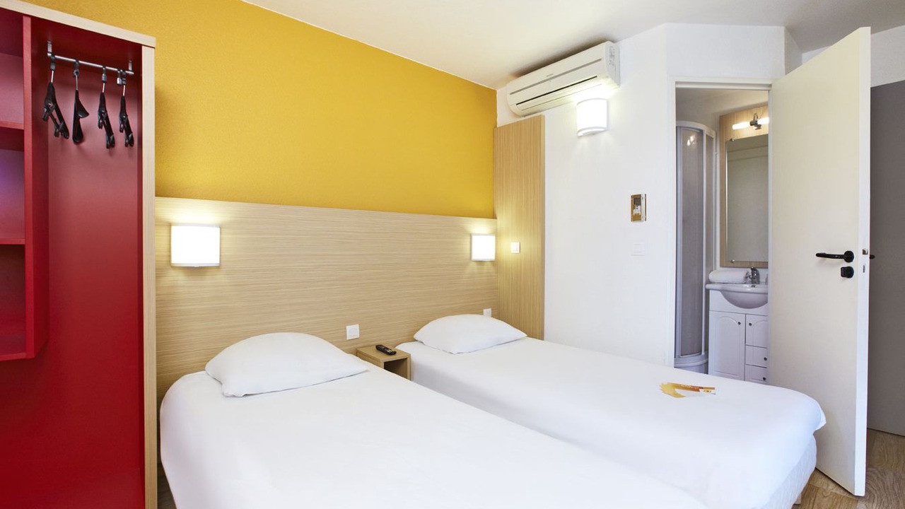 Photo of Bedroom in Tarbes