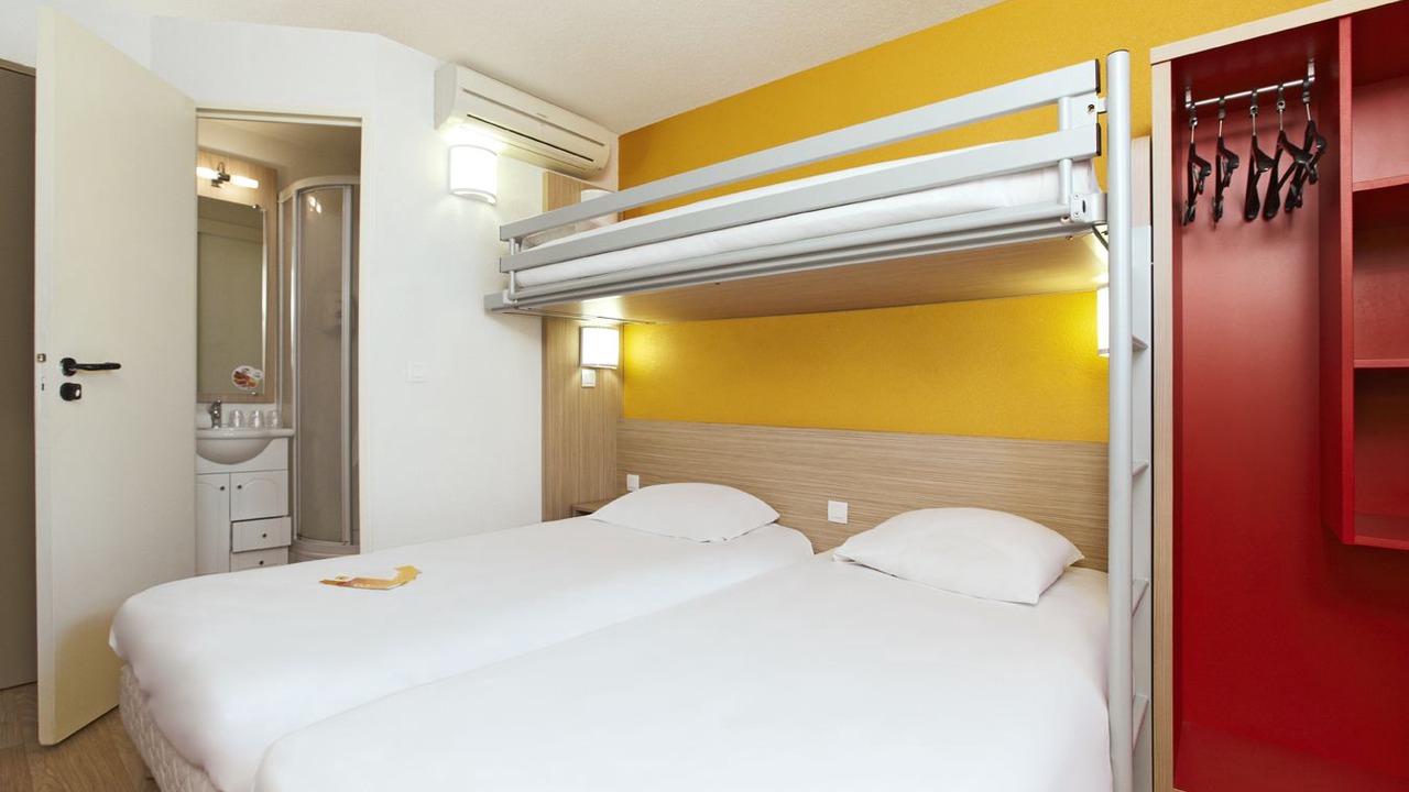 Photo of Bedroom in Tarbes