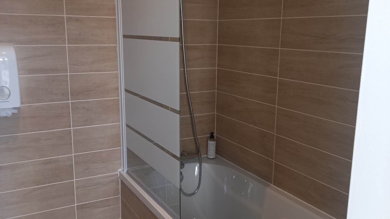 Photo of Bathroom in Camiers