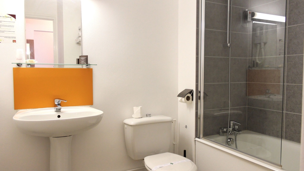 Photo of Bathroom in Joue-les-Tours
