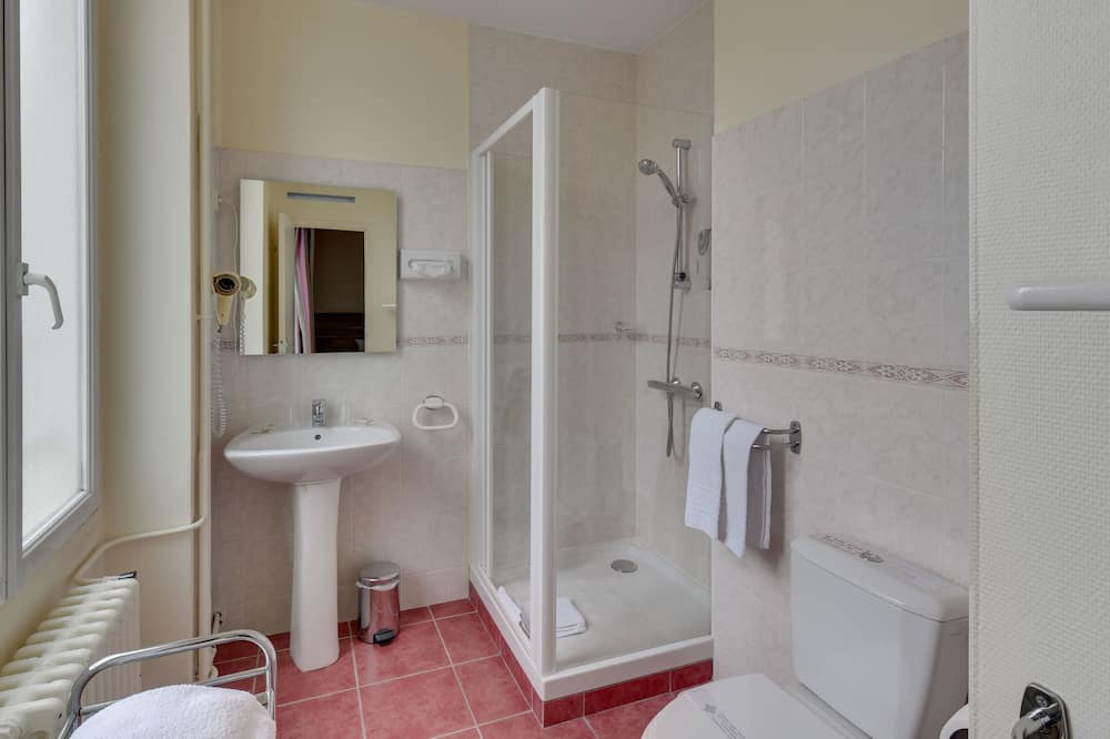 Photo of Bathroom in Angers