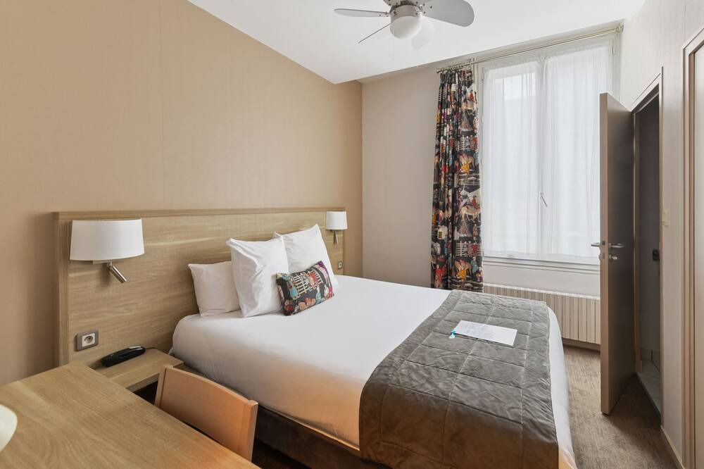 Photo of Bedroom in Angers