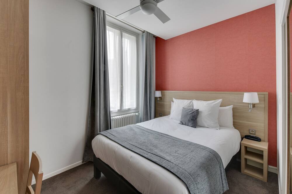 Photo of Bedroom in Angers