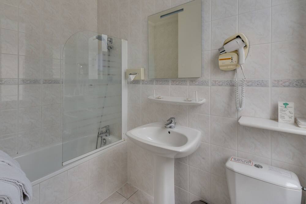 Photo of Bathroom in Angers