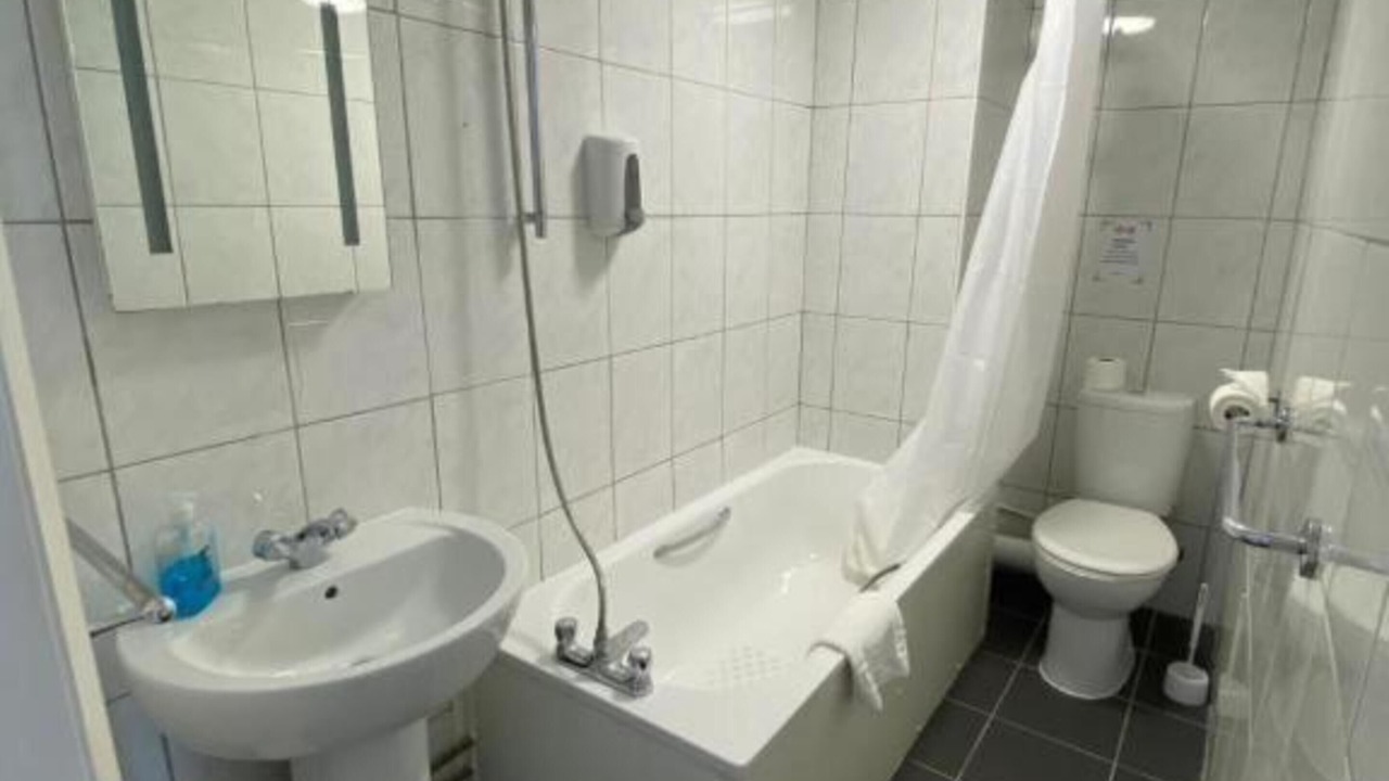 Photo of Bathroom in Ecclefechan