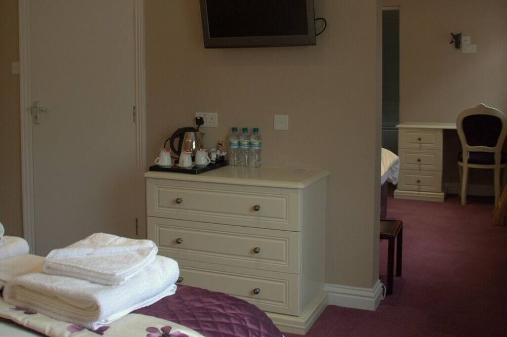 Photo of Bedroom in Sunninghill