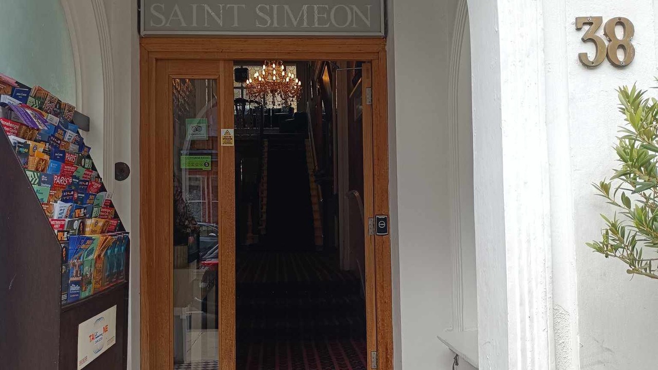 Photo of Outdoor in Courtfield