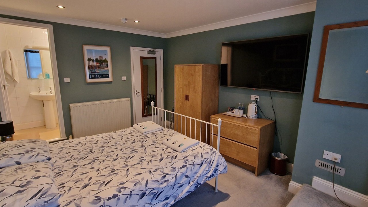 Photo of Bedroom in Folkestone