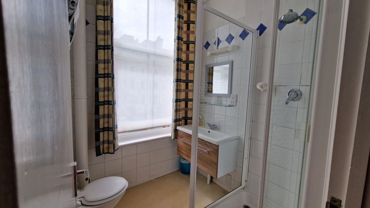 Photo of Bathroom in Folkestone