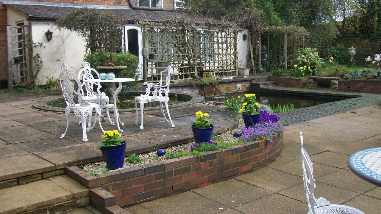 Photo of Patio Balcony in Atherstone