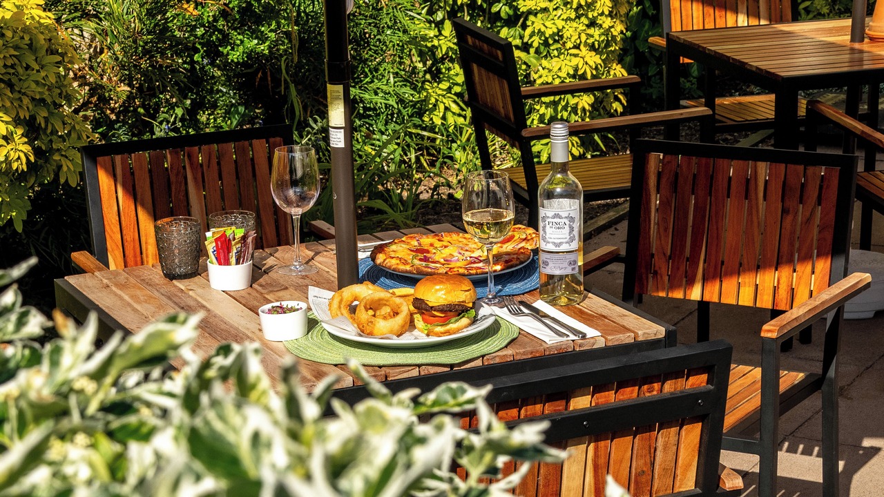 Photo of Others in Glaston