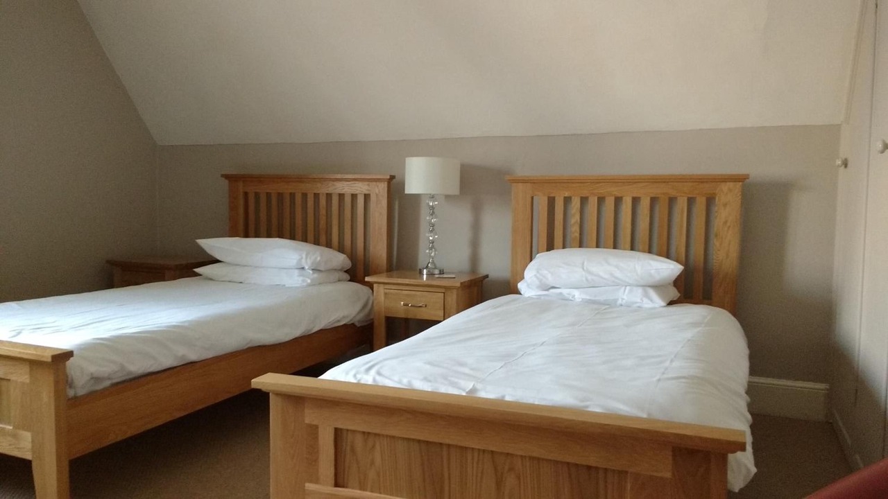 Photo of Others in Sutton Benger