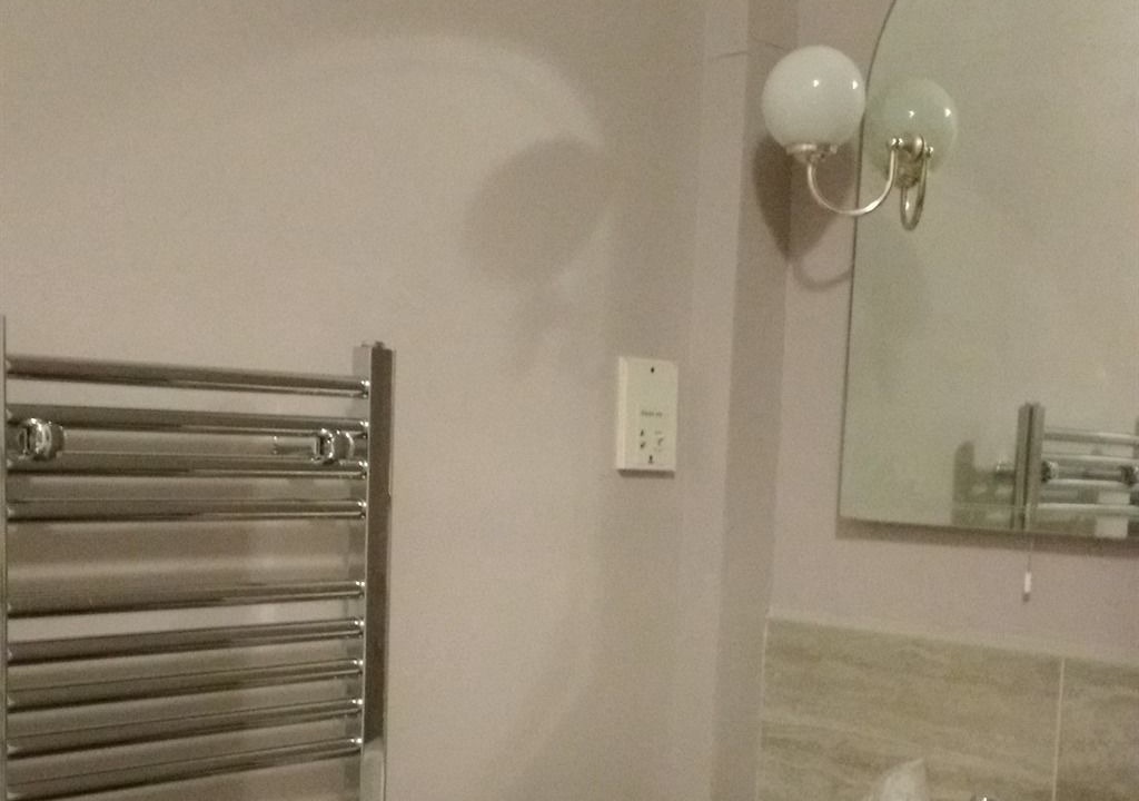 Photo of Bathroom in Sutton Benger