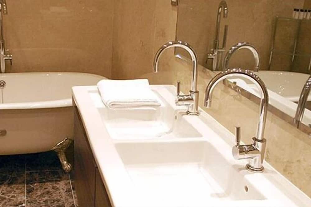 Photo of Bathroom in Uppingham