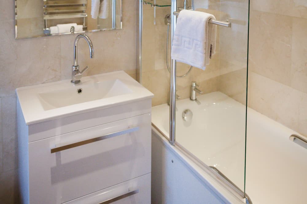 Photo of Bathroom in Uppingham