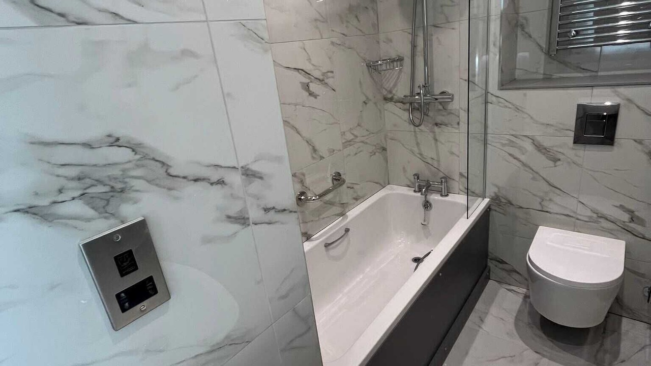 Photo of Others in Oundle