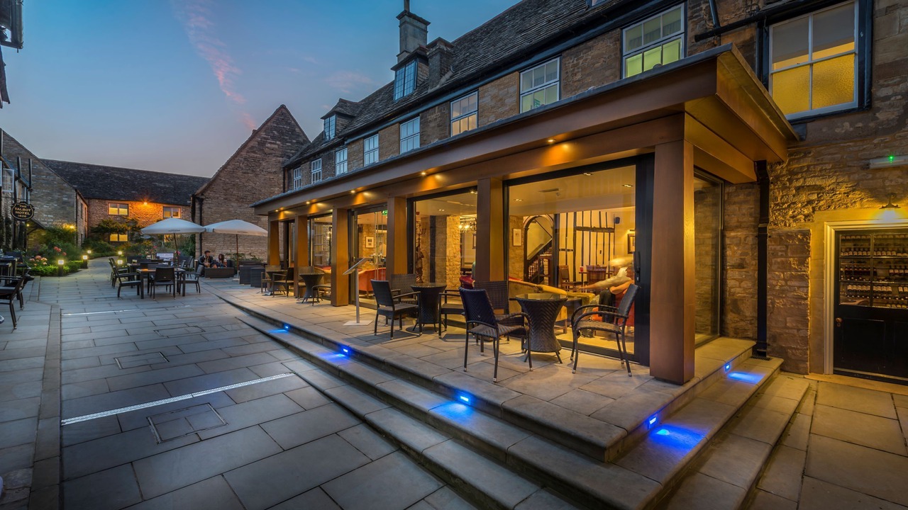 Photo of Patio Balcony in Oundle