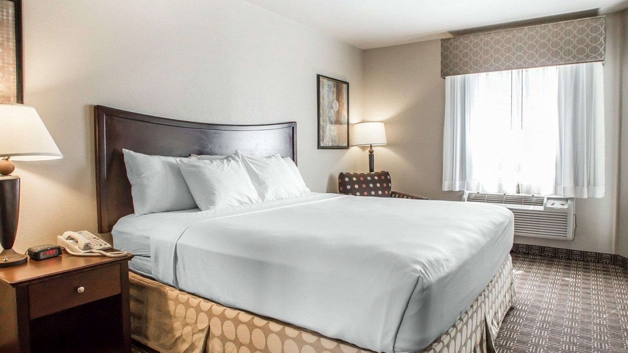 Photo of Others in St. Robert