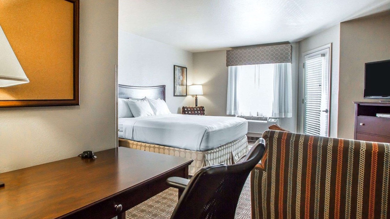 Photo of Others in St. Robert