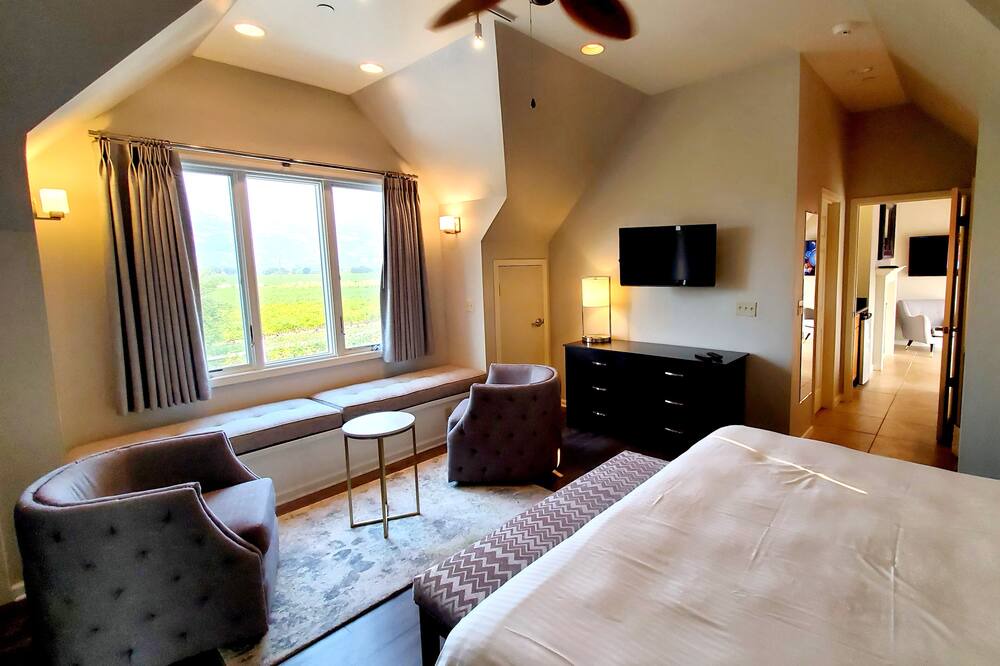 Photo of Others in Geyserville