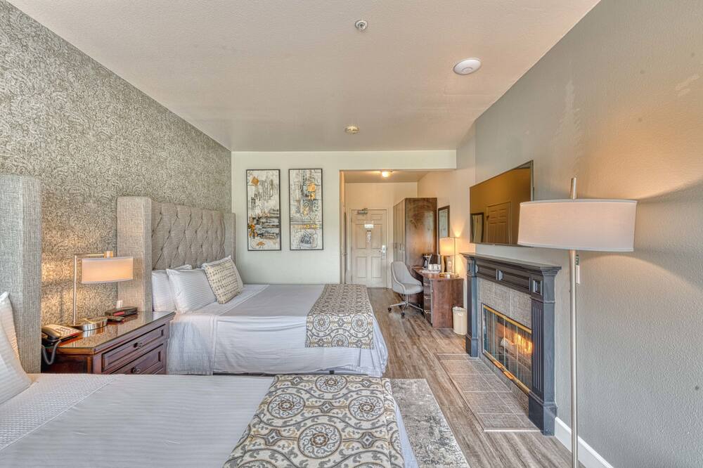 Photo of Others in Geyserville