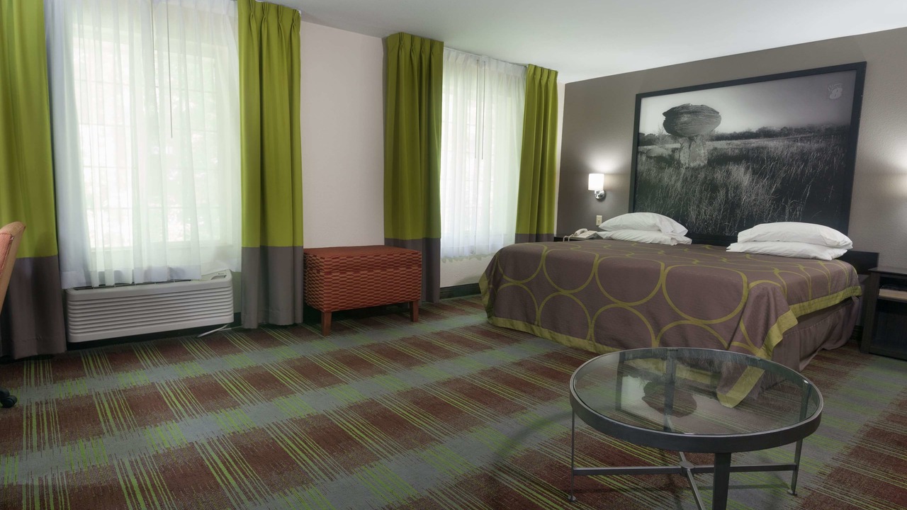 Photo of Bedroom in Arkansas City