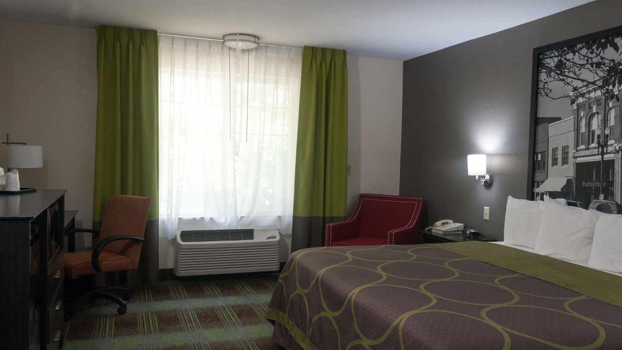 Photo of Bedroom in Arkansas City