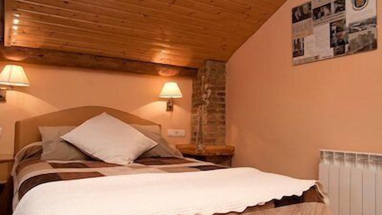 Photo of Bedroom in Ayerbe